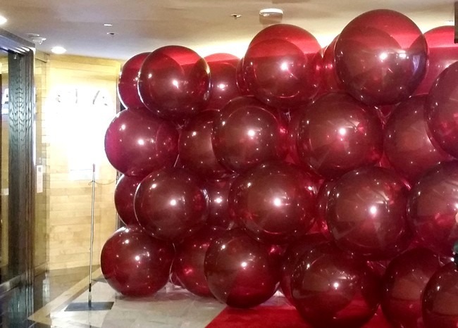 Balloon Wall TLC